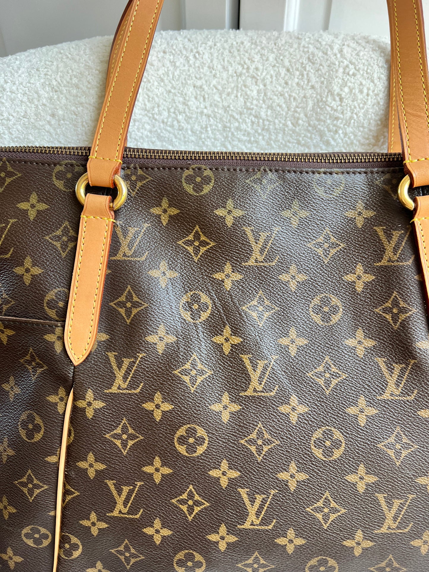 Louis Vuitton Totally GM Monogram
