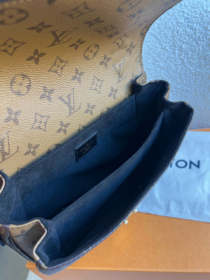 Louis Vuitton Pochette Metis Reverse Monogram (RRP £2,060)