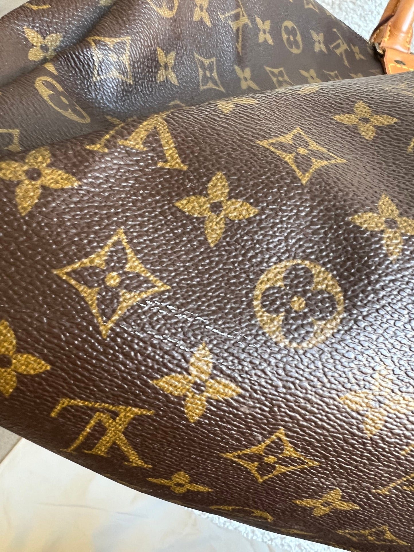 Louis Vuitton Keepall 50 Monogram