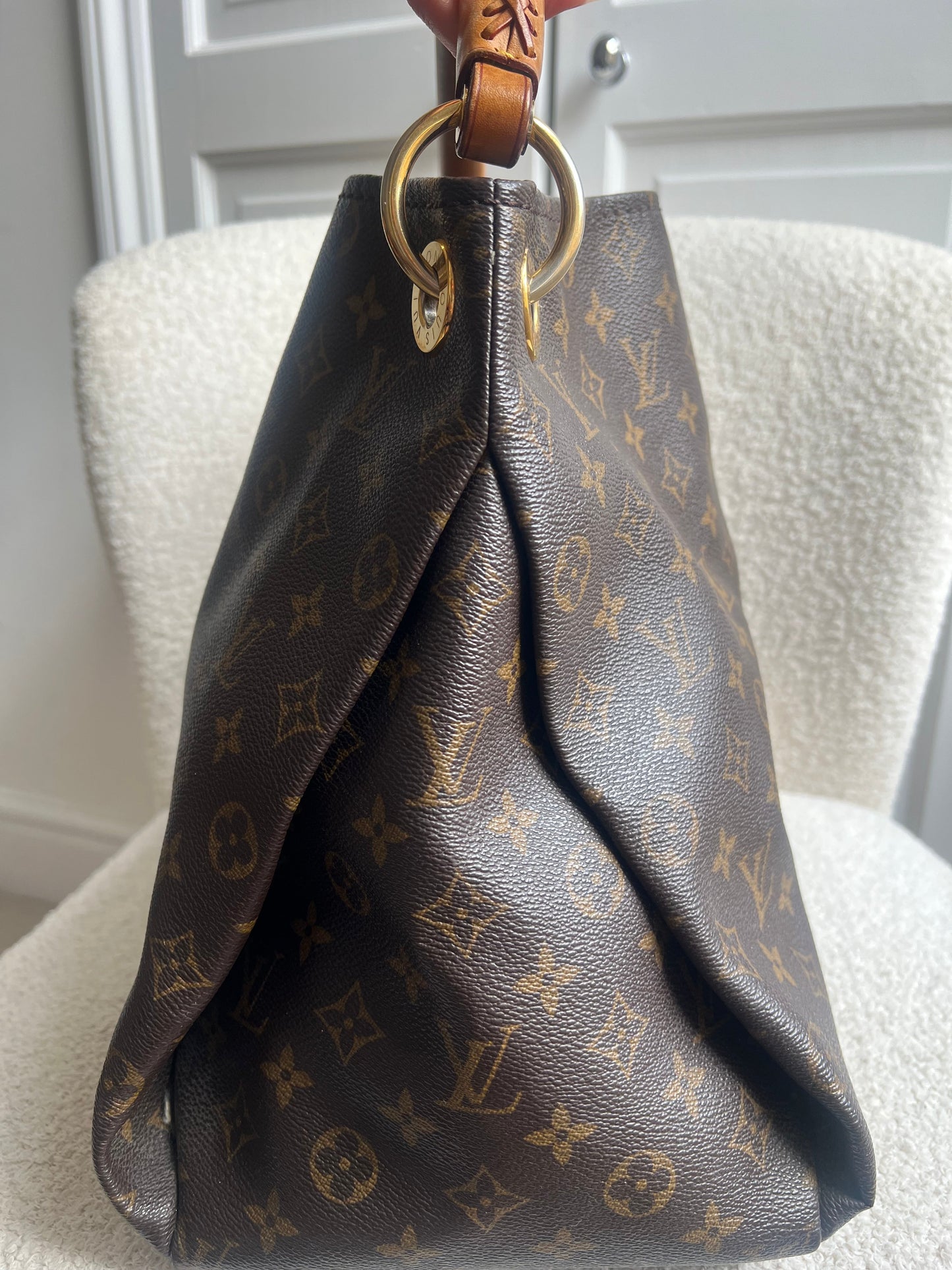 Louis Vuitton Artsy MM Monogram (RRP £1,940)