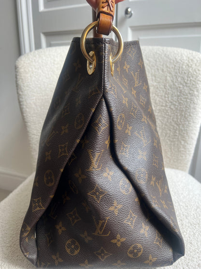 Louis Vuitton Artsy MM Monogram (RRP £1,940)