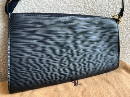 Louis Vuitton Vintage Black Epi Leather Pochette