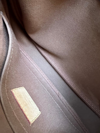Louis Vuitton Multi Pochette Accessoires Khaki (RRP £2030)
