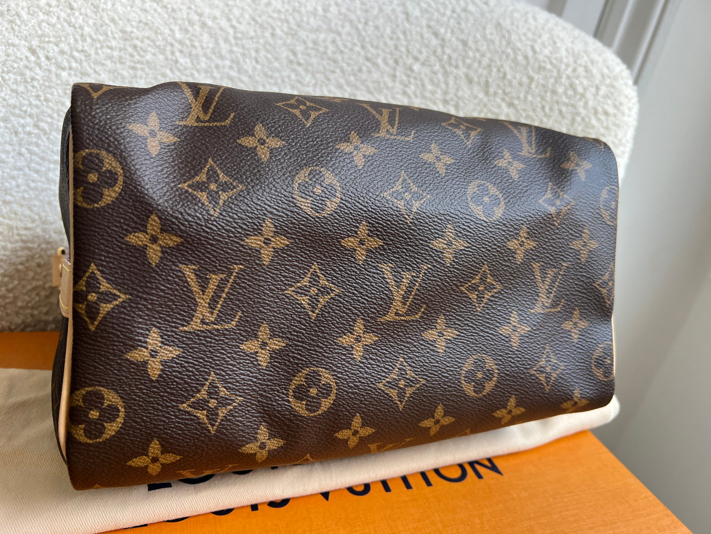 Louis Vuitton Speedy 25 Bandouliere Monogram (RRP £1,470)