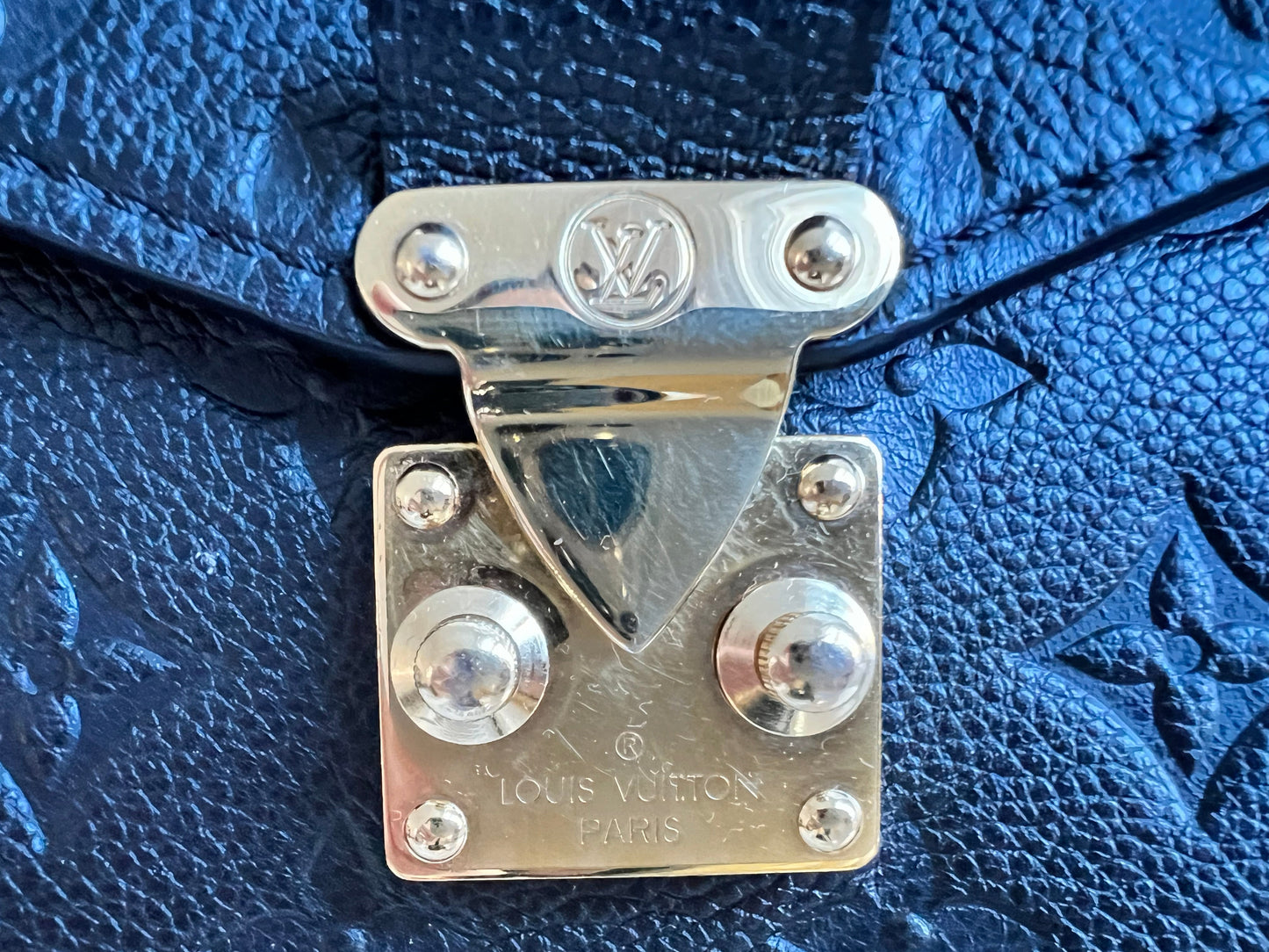 Louis Vuitton Pochette Metis Black Empreinte (RRP £2,200)