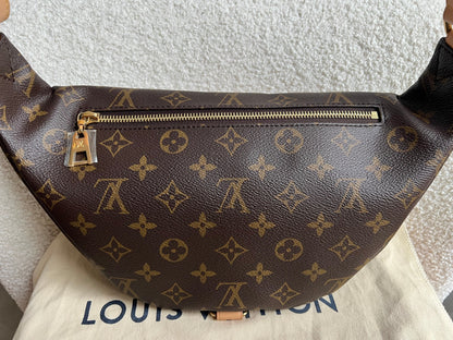 Louis Vuitton Bumbag in Monogram Canvas
