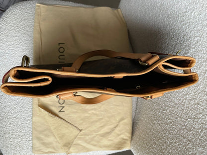Louis Vuitton Batignolles in Monogram Canvas