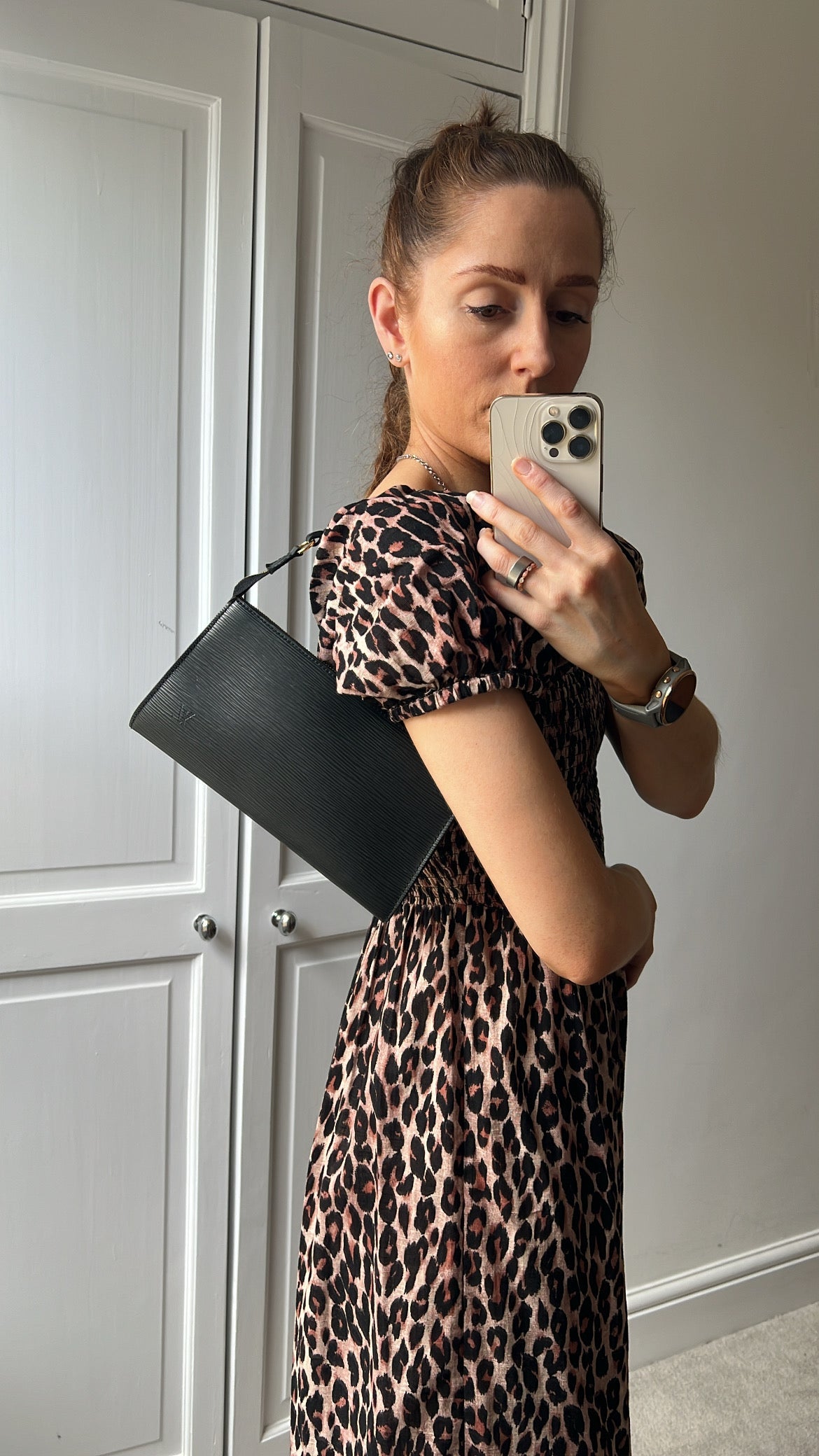 Louis Vuitton Vintage Black Epi Leather Pochette