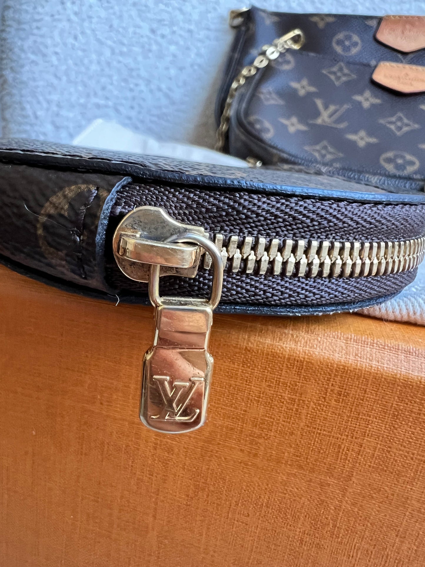 Louis Vuitton Multi Pochette Accessoires Khaki (RRP £2030)