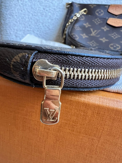 Louis Vuitton Multi Pochette Accessoires Khaki (RRP £2030)