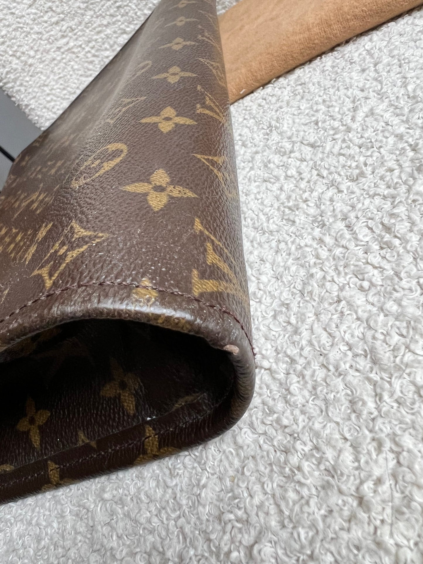 Louis Vuitton Monogram Poch Documents Portfolio Case 39