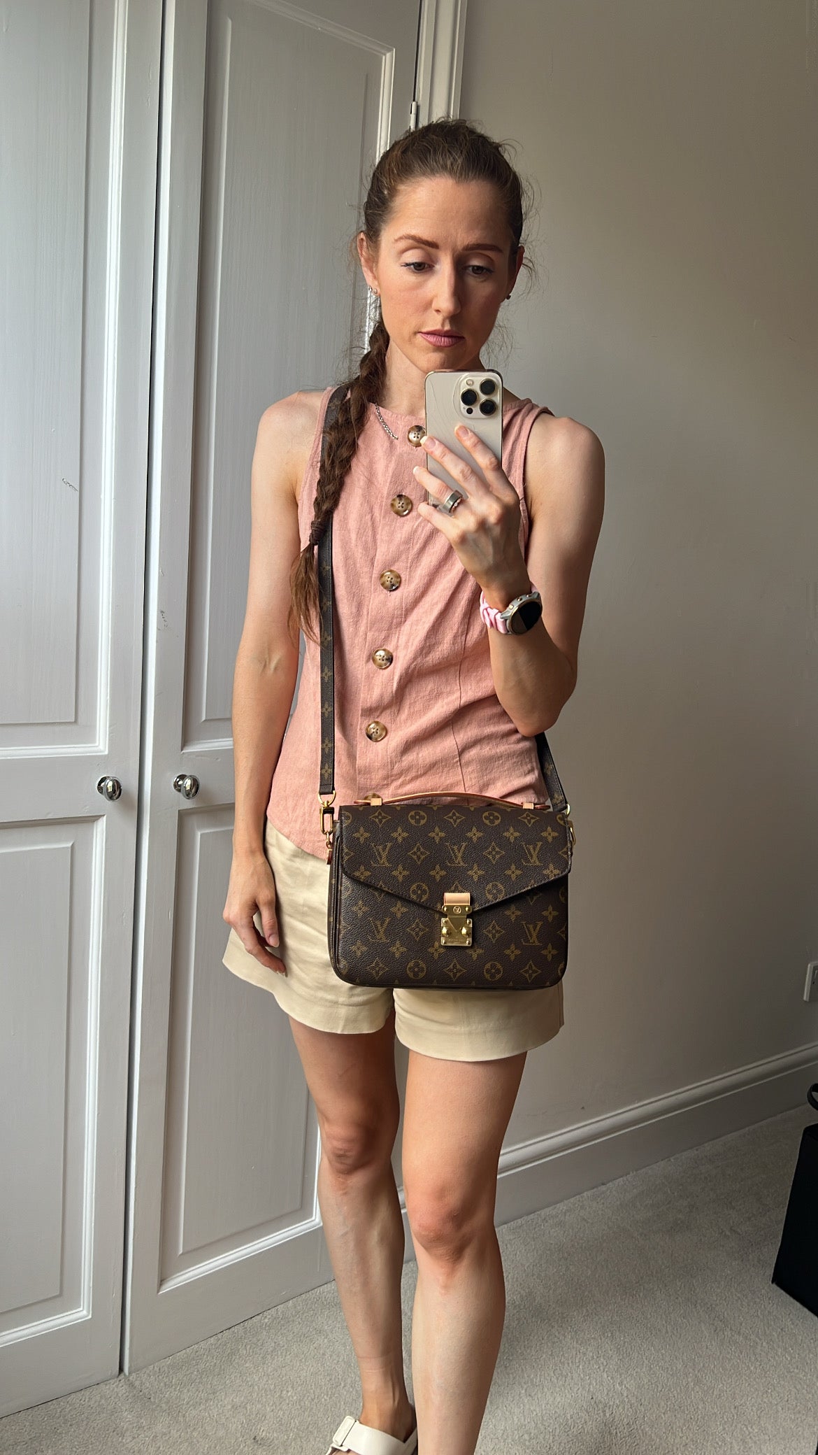 Louis Vuitton Pochette Metis Monogram (RRP £2,060)