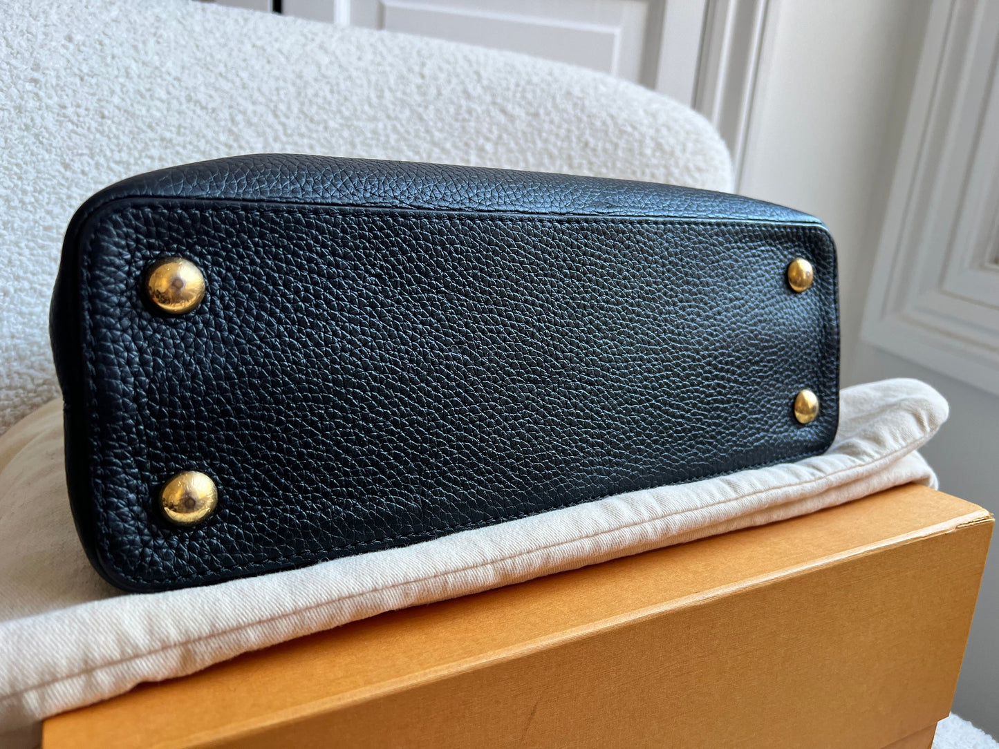Louis Vuitton Capucines MM Black with Silver Hardware (RRP £4,350)