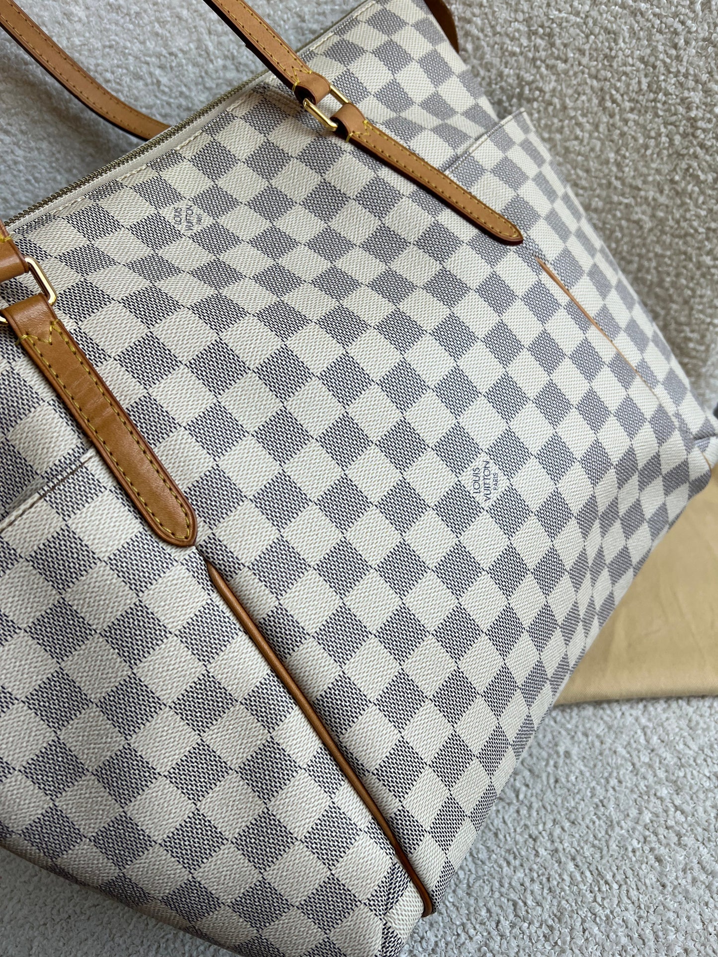 Louis Vuitton Totally MM Damier Azur