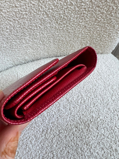 Louis Vuitton Sarah Continental Flap Wallet in Red Epi