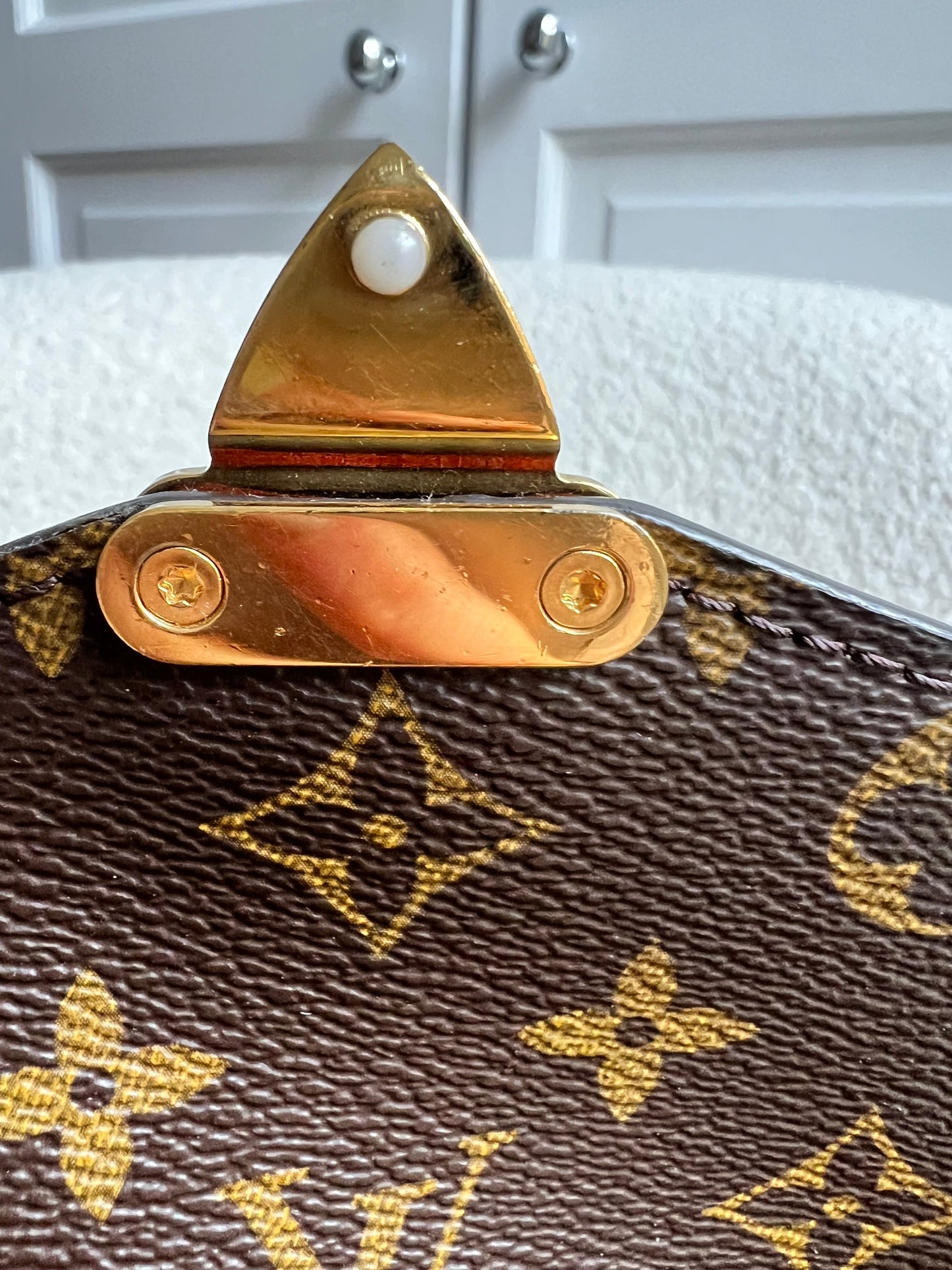 Louis Vuitton Pochette Metis Monogram (RRP £2,020)