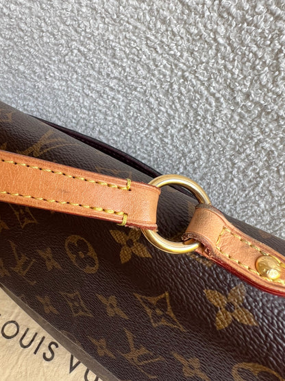 Louis Vuitton Cluny MM Monogram (RRP £1890)