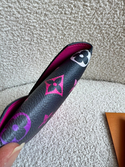 Louis Vuitton Medium Kirigami Midnight Fuchsia