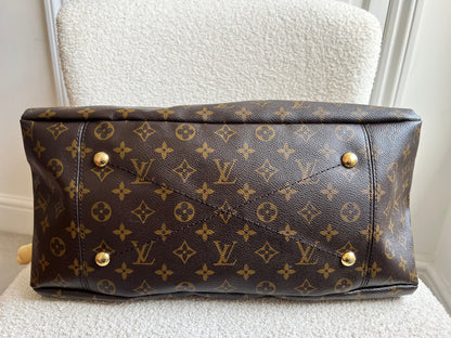 Louis Vuitton Artsy MM Monogram (RRP £1,940)