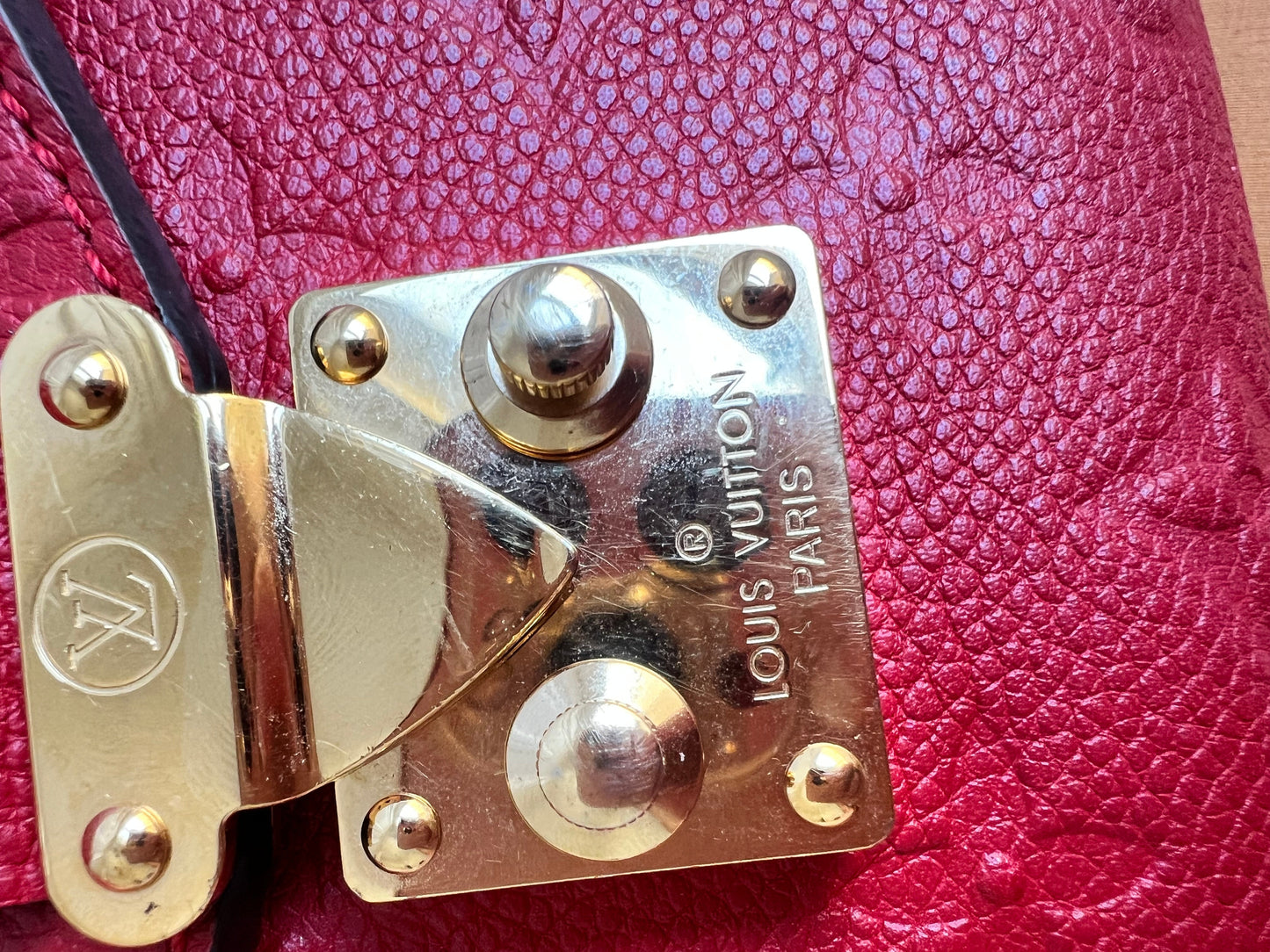 Louis Vuitton Pochette Metis Red Empreinte (RRP £2,130)