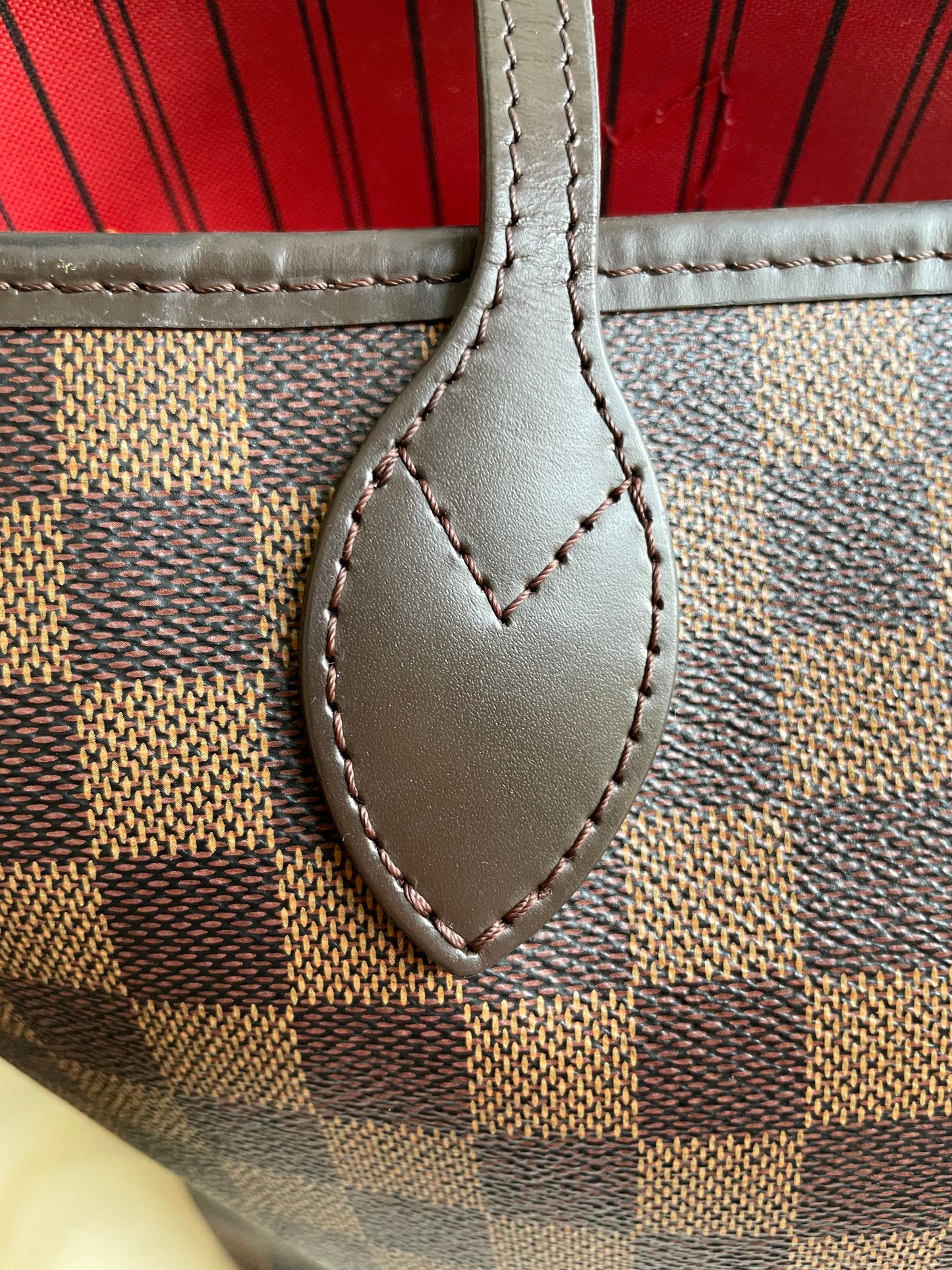 Louis Vuitton Neverfull MM Damier Ebene Cherry Interior (RRP £1,430)