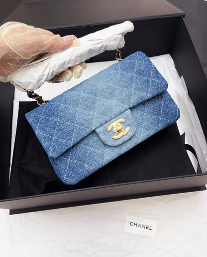 Chanel Luxury Leather Gold Shoulder Bag