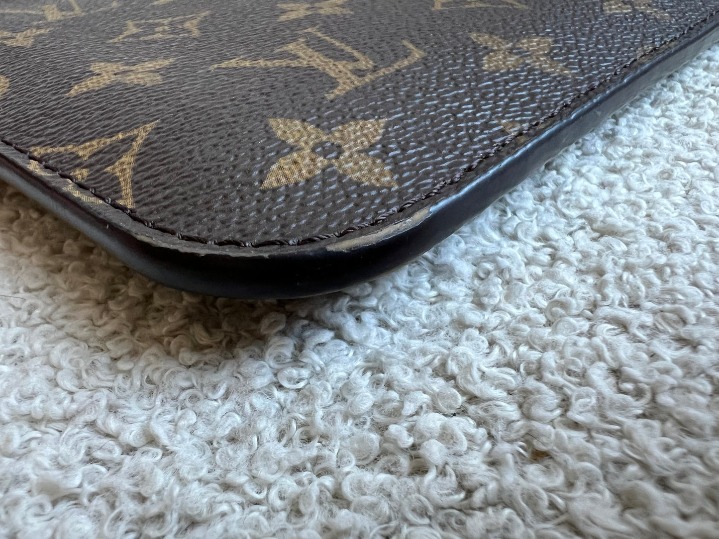 Louis Vuitton Pouch (from Neverfull MM) in Monogram