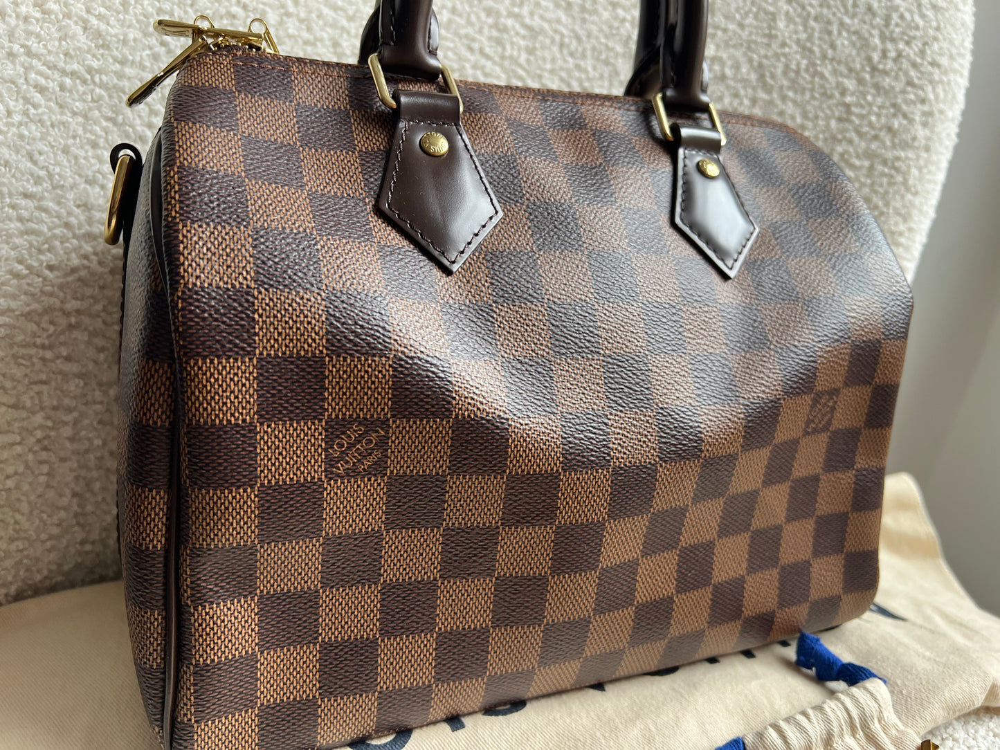 Louis Vuitton Speedy 25 Bandouliere Damier Ebene (RRP £1,470)