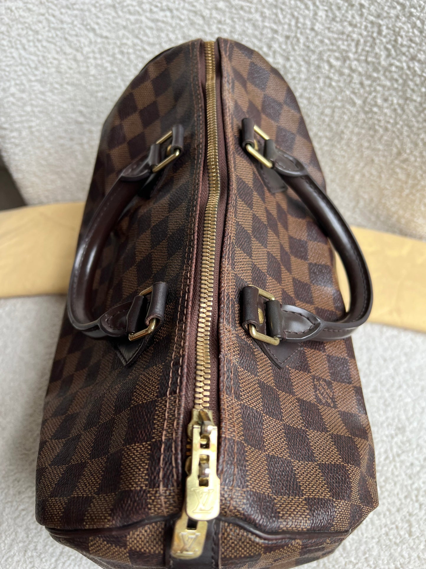 Louis Vuitton Speedy Bandouliere 30 Damier Ebene (RRP £1490)