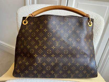 Louis Vuitton Artsy MM Monogram (RRP £1,940)