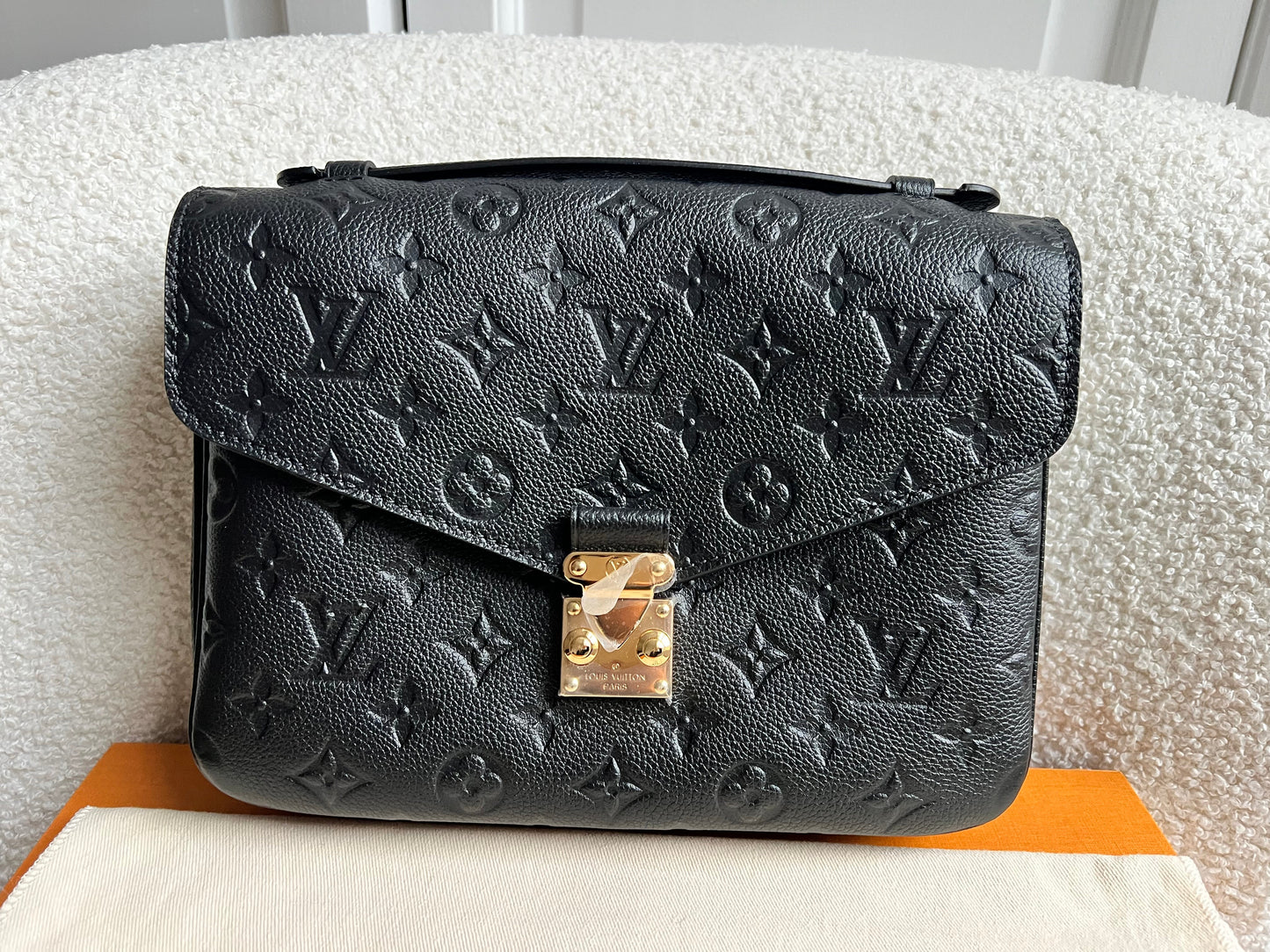 Louis Vuitton Pochette Metis Black Empreinte (RRP £2,200)