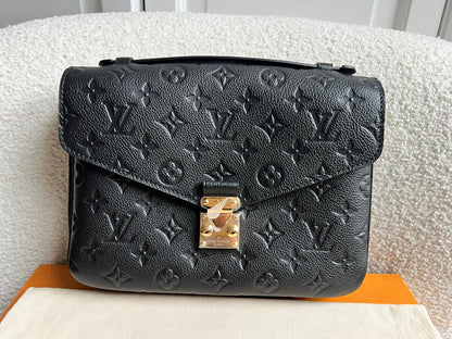 Louis Vuitton Pochette Metis Black Empreinte (RRP £2,200)