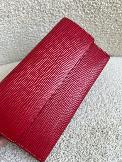 Louis Vuitton Sarah Continental Flap Wallet in Red Epi