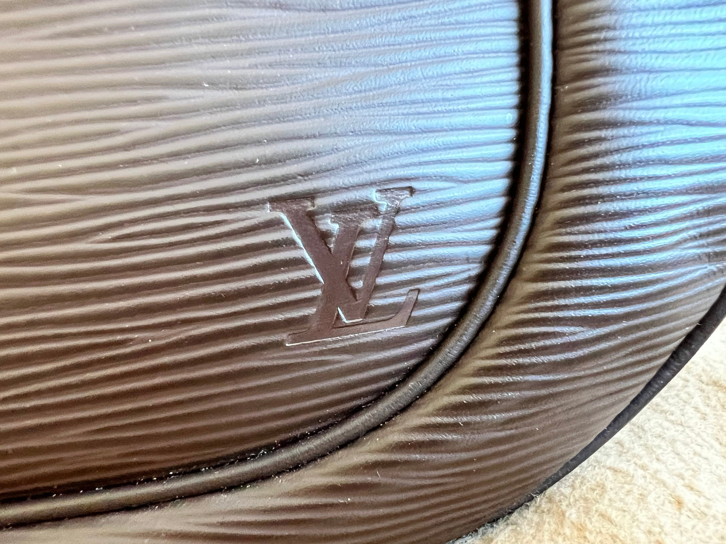 Louis Vuitton Dhanura PM Dark Brown Epi Leather