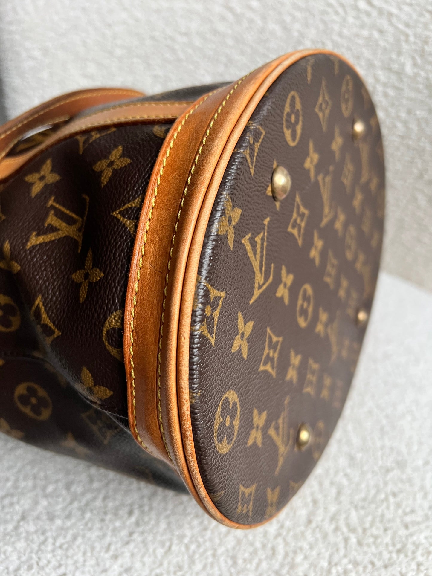 Louis Vuitton Monogram Bucket Bag GM