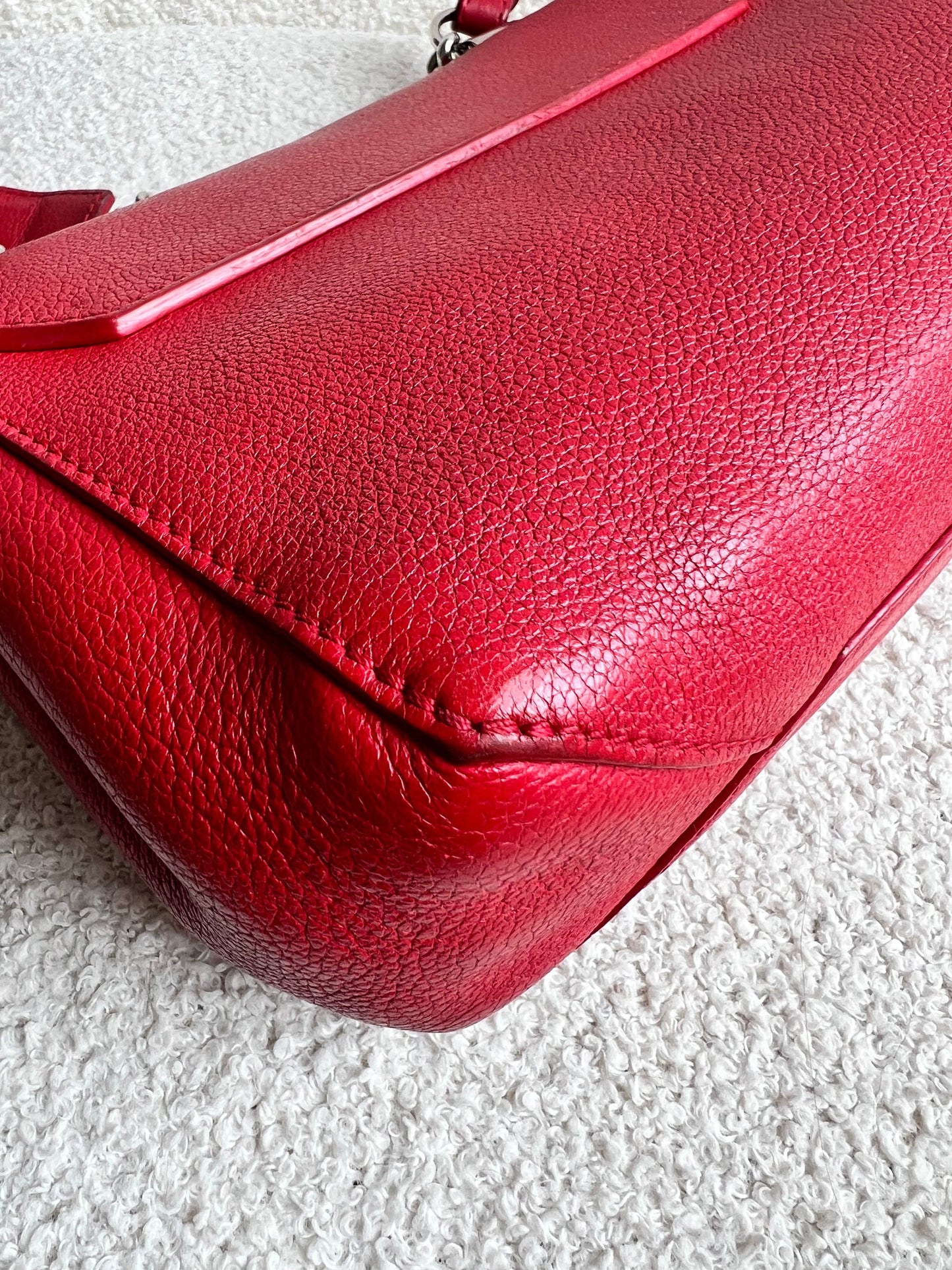 Louis Vuitton Red Mylockme II BB Bag