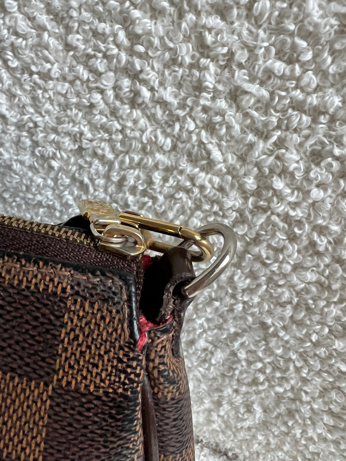 Louis Vuitton Eva Clutch Damier Ebene