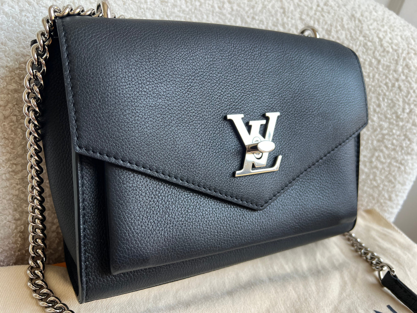 Louis Vuitton Mylockme Black (RRP £2080)
