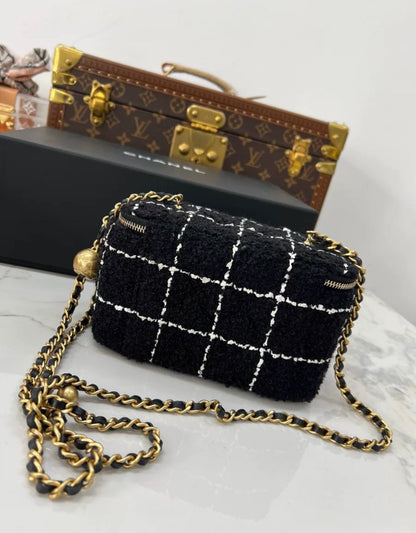 Chanel 23K Black White Tweed Mini Vanity Case Gold Chain