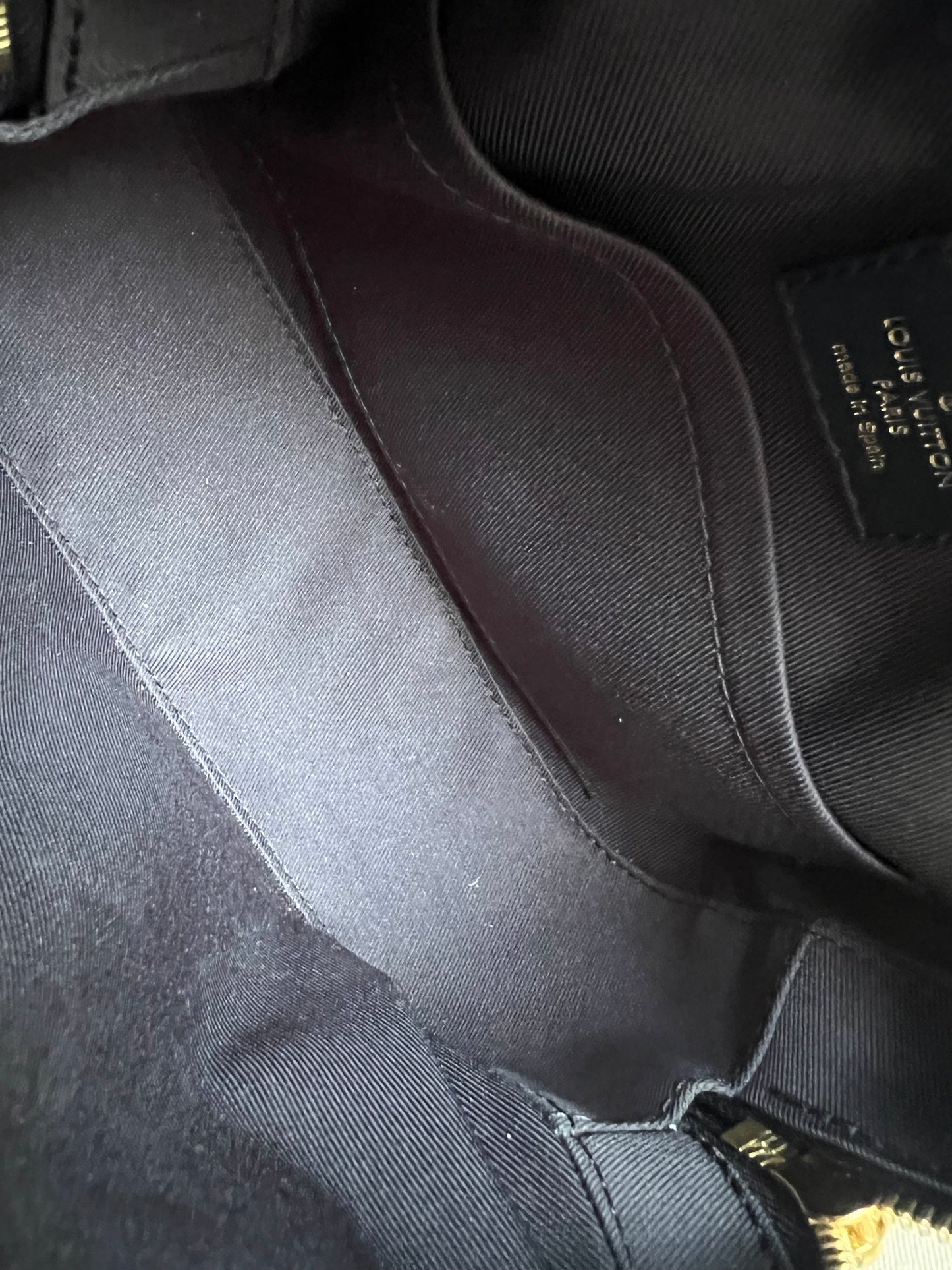 Louis Vuitton Saintonge Black and Monogram