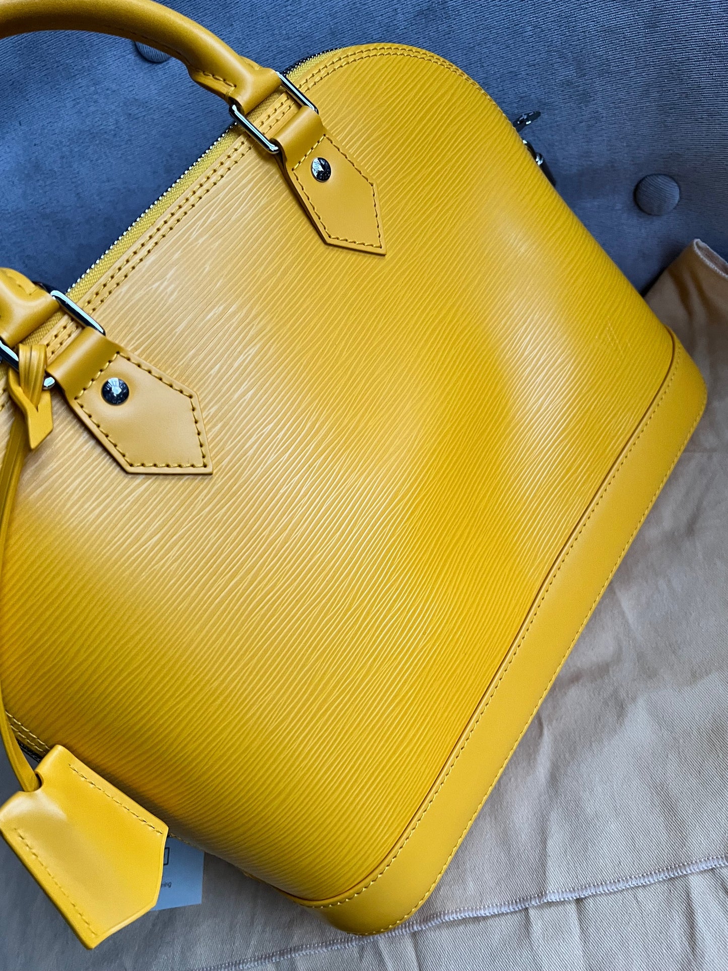Louis Vuitton Alma PM Citron Yellow Epi (RRP £1780)