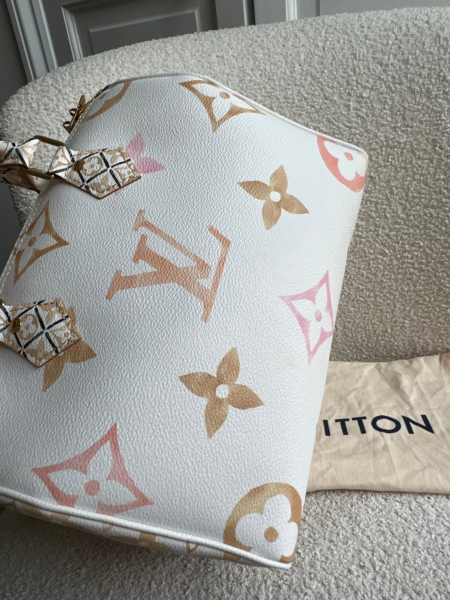 Louis Vuitton Speedy 25 Bandouliere By The Pool 2.0 Giant Monogram (RRP £2030)