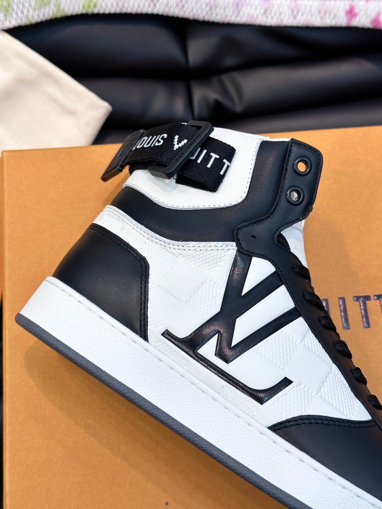 Louis Vuitton Rivoli Sneakers