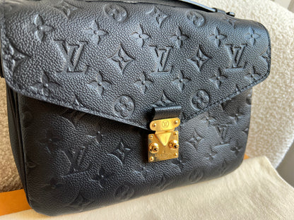 Louis Vuitton Pochette Metis Black Empreinte (RRP £2,200)