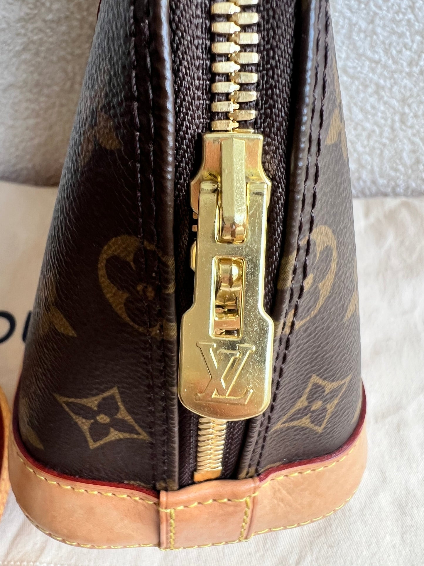 Louis Vuitton Alma BB Monogram (RRP £1,430)