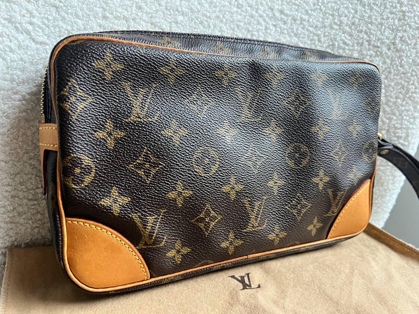 Louis Vuitton Vintage Marly Dragonne Clutch Monogram