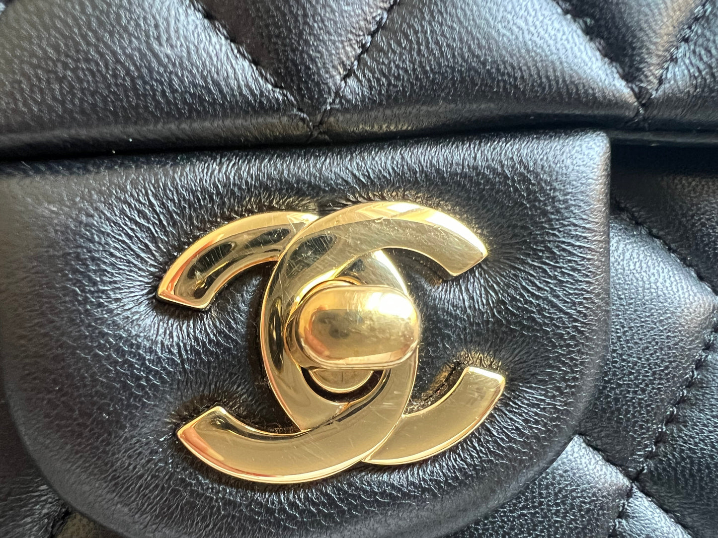 Chanel Medium Classic Flap in Black Lambskin Gold hardware (RRP £9090)