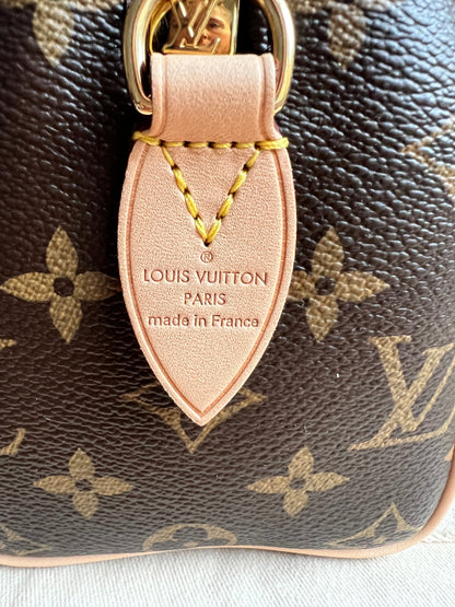 Louis Vuitton Speedy Monogram Bandouliere 20 (RRP £1650)