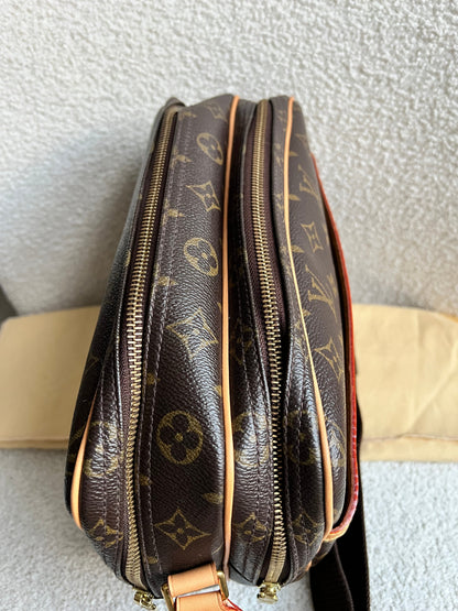 Lous Vuitton Reporter Monogram
