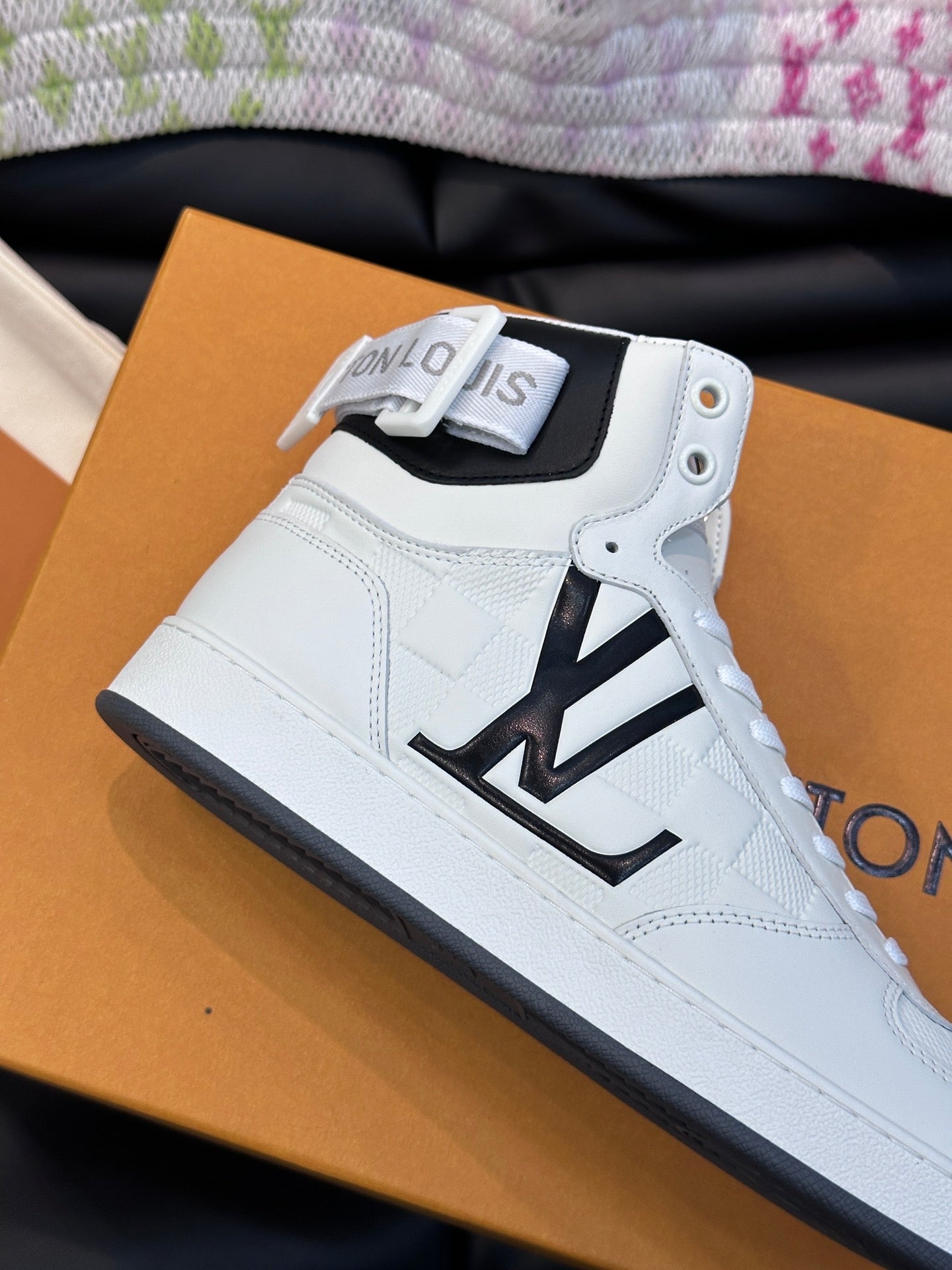 Louis Vuitton Rivoli Sneakers